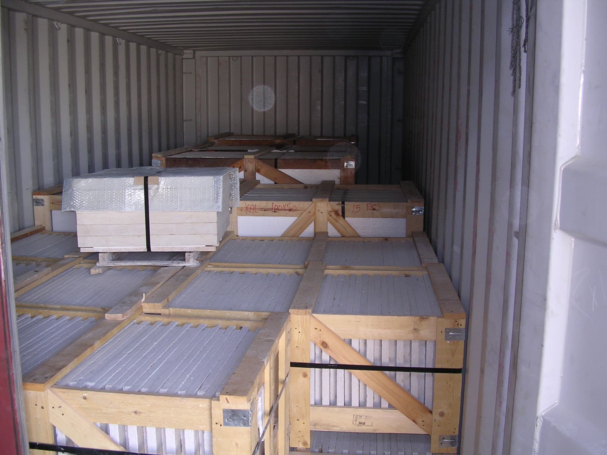Packaging & Shipping